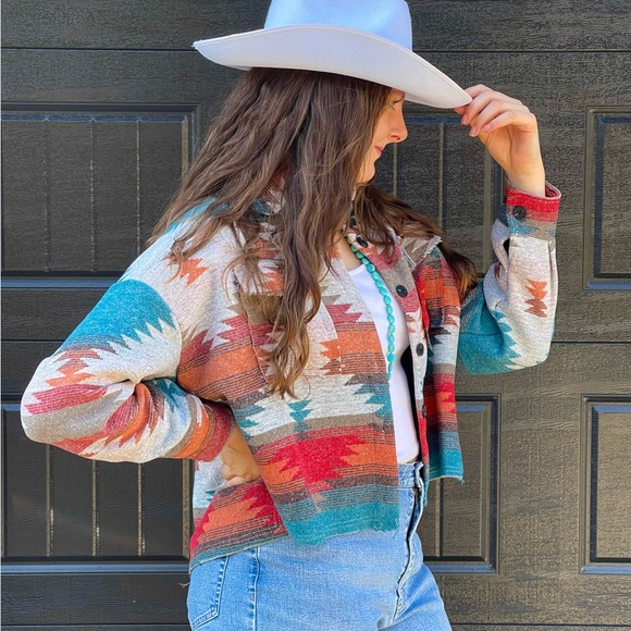New boutique serape shacket jacket - Picture 9 of 16